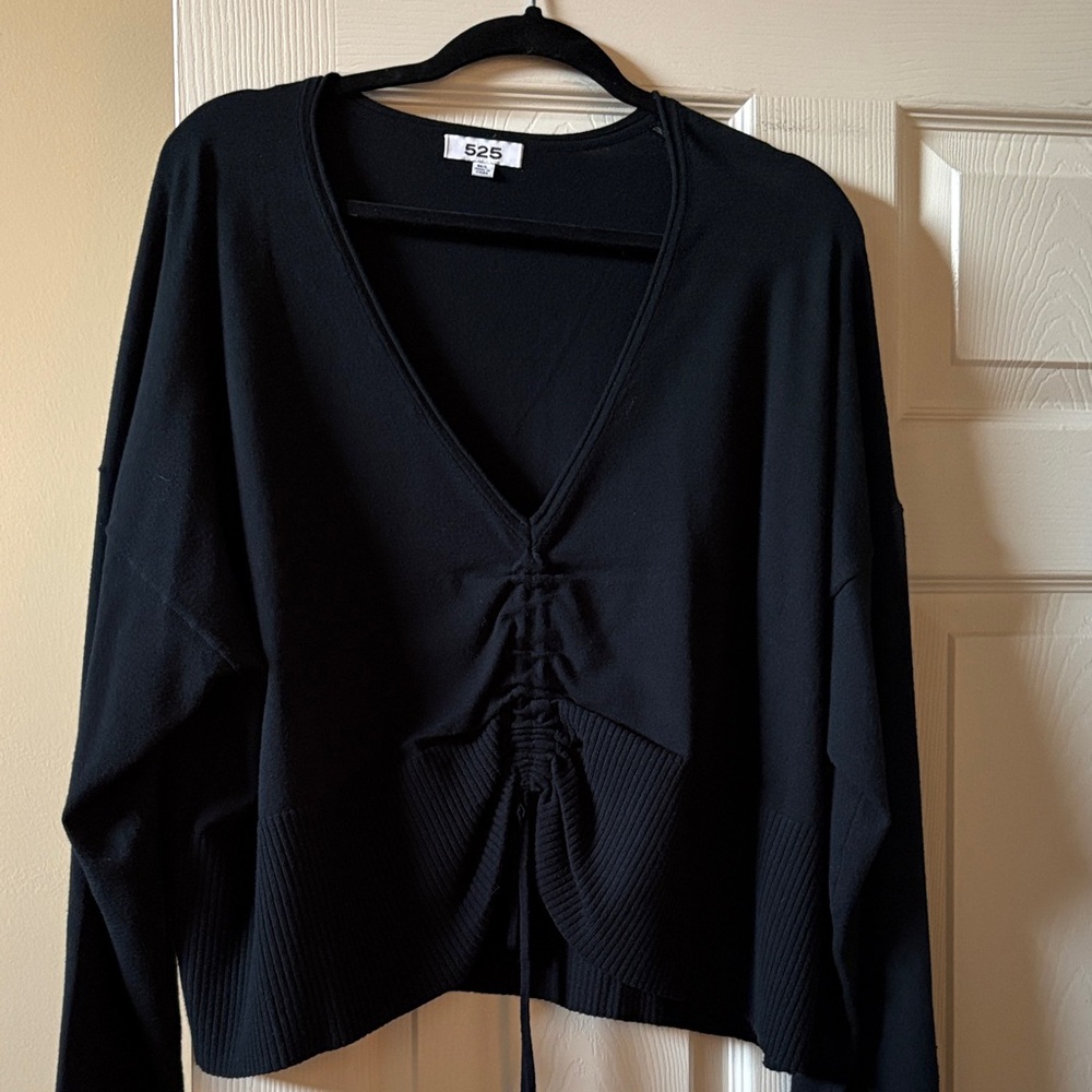 525 America Deep Black V-Neck Sweater